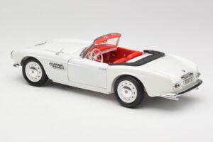 BMW 507 Touring Sport Feather White Revell 1:18 8810 Metal - imaginea 7 din 8