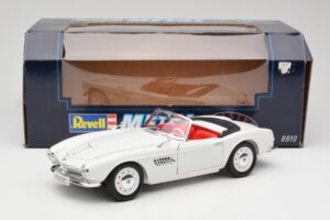 BMW 507 Touring Sport Feather White Revell 1:18 8810 Metal - imaginea 8 din 8