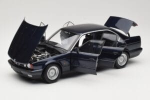 BMW 535i E34 Blue Metallic Minichamps 1:18 100024004 Metal - imaginea 2 din 8