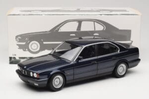 BMW 535i E34 Blue Metallic Minichamps 1:18 100024004 Metal - imaginea 8 din 8
