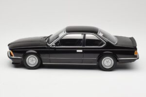 BMW 635 CSi E24 Black Metallic Minichamps 1:18 155028104 Metal - imaginea 3 din 6