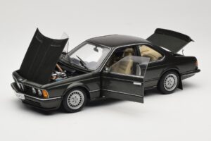 BMW 635 CSi E24 Malachit Green Metallic AUTOart 1:18 70522 Metal - imaginea 2 din 8