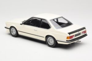 BMW 635 CSi E24 Alb Minichamps 1:18 155028102 Metal - imaginea 5 din 6