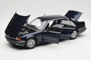 BMW 730i E32 Albastru Metallic Minichamps 1:18 100023006 Metal - imaginea 2 din 8