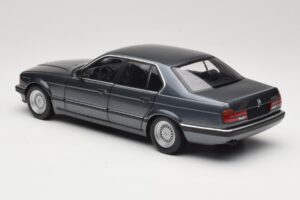 BMW 730i E32 Grey Metallic Minichamps 1:18 100023005 Metal - imaginea 7 din 8