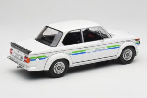 BMW Alpina 2002 E10 Turbo Alb MCG 1:18 MCG18409-R Metal - imaginea 2 din 6