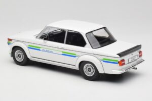 BMW Alpina 2002 E10 Turbo Alb MCG 1:18 MCG18409-R Metal - imaginea 5 din 6