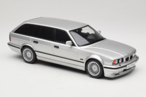BMW Alpina B10 E34 4.6 Touring Argintiu MCG 1:18 MCG18332MCW Metal - imaginea 4 din 6