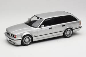 BMW Alpina B10 E34 4.6 Touring Argintiu MCG 1:18 MCG18332MCW Metal