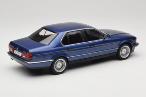 BMW Alpina B11 E32 3.5 Metallic Blue MCG 1:18 MCG18232 Metal - imaginea 2 din 6