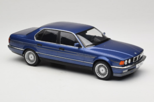 BMW Alpina B11 E32 3.5 Metallic Blue MCG 1:18 MCG18232 Metal - imaginea 4 din 6