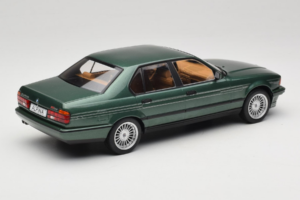 BMW Alpina B11 E32 3.5 Metallic Green MCG 1:18 MCG18233 Metal - imaginea 2 din 6