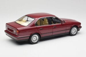 BMW 535i E34 Roșu Minichamps 1:18 100024002 Metal - imaginea 3 din 8