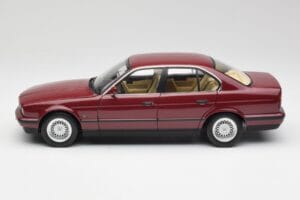 BMW 535i E34 Roșu Minichamps 1:18 100024002 Metal - imaginea 4 din 8