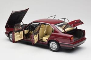BMW 535i E34 Roșu Minichamps 1:18 100024002 Metal - imaginea 5 din 8