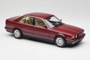 BMW 535i E34 Roșu Minichamps 1:18 100024002 Metal - imaginea 6 din 8