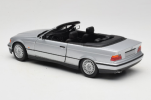 BMW 3 Series E36 Cabriolet Argintiu UT Models 1:18 BMW008 Metal - imaginea 7 din 8