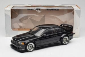 BMW E36 M3 GTR Street Cosmos Negru UT Models 1:18 20481 Metal - imaginea 8 din 8