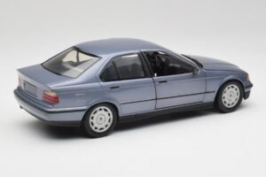 BMW 3-Series E36 Avus Albastru UT Models 1:18 180023300 Metal - imaginea 3 din 8