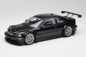 BMW M3 GTR E46 Plain Body Jet Negru AUTOart 1:18 80447 Metal
