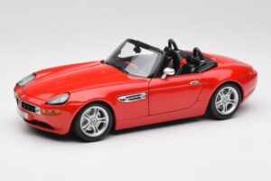 BMW Z8 E52 Roadster Roșu Aprins Bburago 1:18 12032 Metal