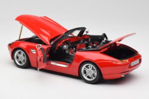 BMW Z8 E52 Roadster Roșu Aprins Bburago 1:18 12032 Metal - imaginea 5 din 8