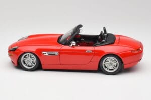 BMW Z8 E52 Roșu Bburago 1:18 Z8001 Metal - imaginea 4 din 8
