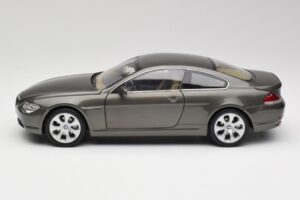 BMW 6 E63 Coupe Bronz Deschis Kyosho 1:18 80430153283 Metal - imaginea 4 din 8
