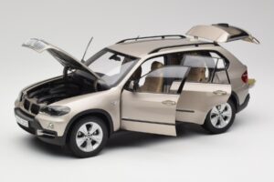 BMW X5 E70 4.8i Platinum Bronz Metalizat Kyosho 1:18 80430413413 Metal - imaginea 2 din 8