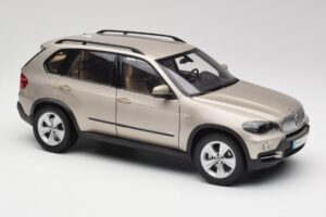 BMW X5 E70 4.8i Platinum Bronz Metalizat Kyosho 1:18 80430413413 Metal - imaginea 6 din 8
