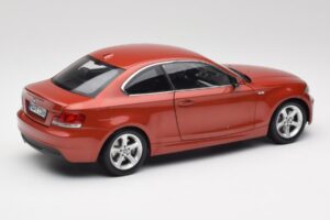BMW 1 E82 Coupe Portocaliu Kyosho 1:18 80430427064 Metal - imaginea 3 din 8