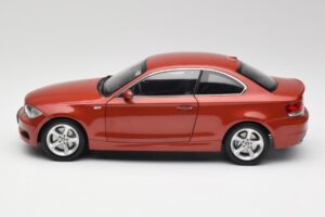 BMW 1 E82 Coupe Portocaliu Kyosho 1:18 80430427064 Metal - imaginea 4 din 8