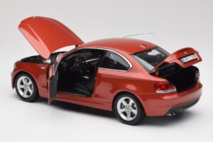 BMW 1 E82 Coupe Portocaliu Kyosho 1:18 80430427064 Metal - imaginea 5 din 8