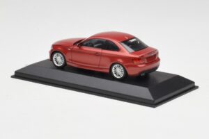 BMW 1M E82 Portocaliu Minichamps 1:43 413020023 Metal - imaginea 3 din 5