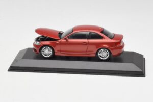 BMW 1M E82 Portocaliu Minichamps 1:43 413020023 Metal - imaginea 4 din 5
