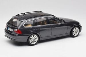 BMW 330i E91 Touring Gri Închis Kyosho 1:18 80430394360 Metal - imaginea 3 din 8