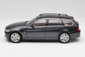 BMW 330i E91 Touring Gri Închis Kyosho 1:18 80430394360 Metal - imaginea 4 din 8