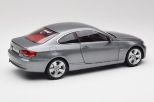 BMW 330i E92 Coupe Gri Metalizat Kyosho 1:18 80430407220 Metal - imaginea 3 din 8