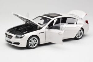 BMW 6 F06 Gran Coupe Mineral Alb Paragon 1:18 80432218741 Metal - imaginea 2 din 8