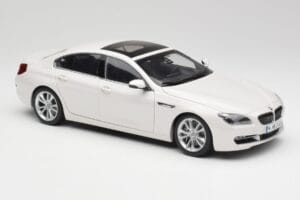 BMW 6 F06 Gran Coupe Mineral Alb Paragon 1:18 80432218741 Metal - imaginea 6 din 8