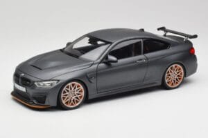 BMW M4 F82 GTS Frozen Gri Minichamps 1:18 80432411555 Metal