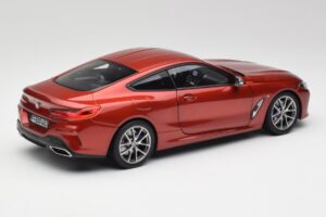 BMW M850i G15 Portocaliu Metalizat Norev 1:18 183285 Metal - imaginea 3 din 8