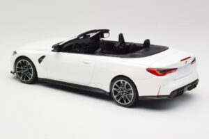 BMW M4 G82 Cabriolet Alpine White Minichamps 1:18 155021031 Metal - imaginea 5 din 6