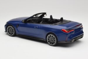 BMW M4 G82 Cabriolet Frozen Portimao Blue Minichamps 1:18 155021030 Metal - imaginea 5 din 6