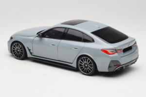 BMW i4 G26 Grey Metallic Minichamps 1:18 110023010 Metal - imaginea 7 din 8