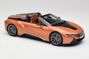 BMW i8 Roadster E-Cupru Minichamps 1:18 80432454784 Metal - imaginea 4 din 6