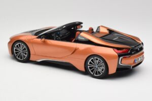 BMW i8 Roadster E-Cupru Minichamps 1:18 80432454784 Metal - imaginea 5 din 6