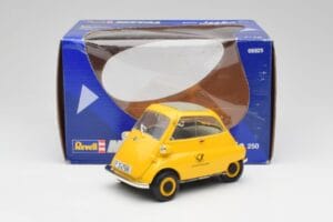 BMW Isetta 250 Deutsche Bundespost Revell 1:18 925 Metal - imaginea 8 din 8