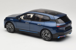 BMW iX Blue Metallic Minichamps 1:18 110023100 Metal - imaginea 7 din 8
