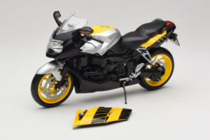 BMW K1200S Galben Negru Minichamps 1:10 80430309224 Metal - imaginea 2 din 8
